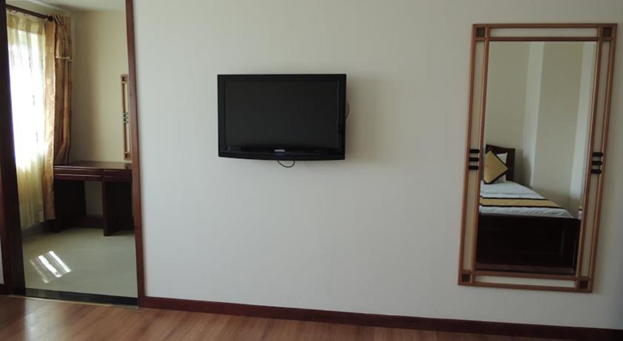 Duc Minh Hotel Ho Chi Minh City Bagian luar foto