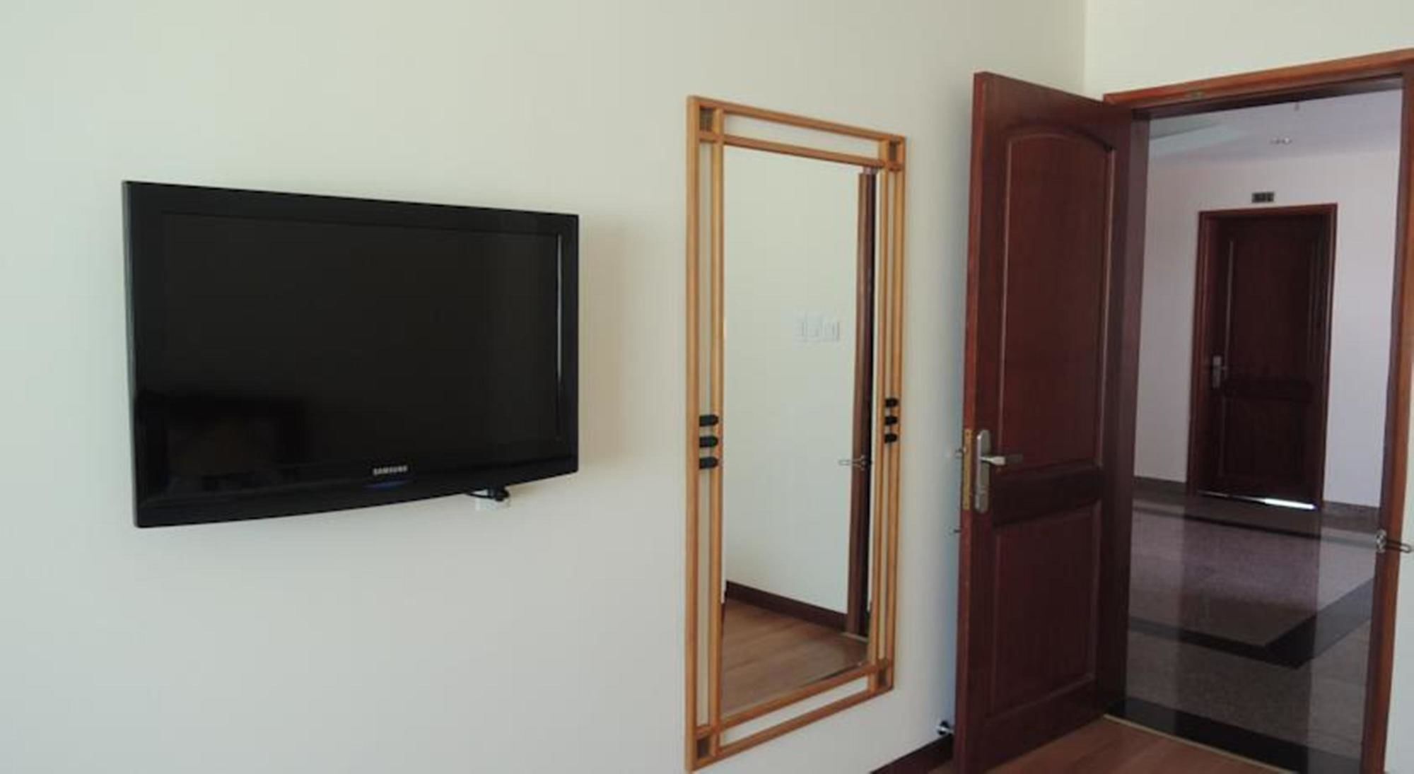 Duc Minh Hotel Ho Chi Minh City Bagian luar foto
